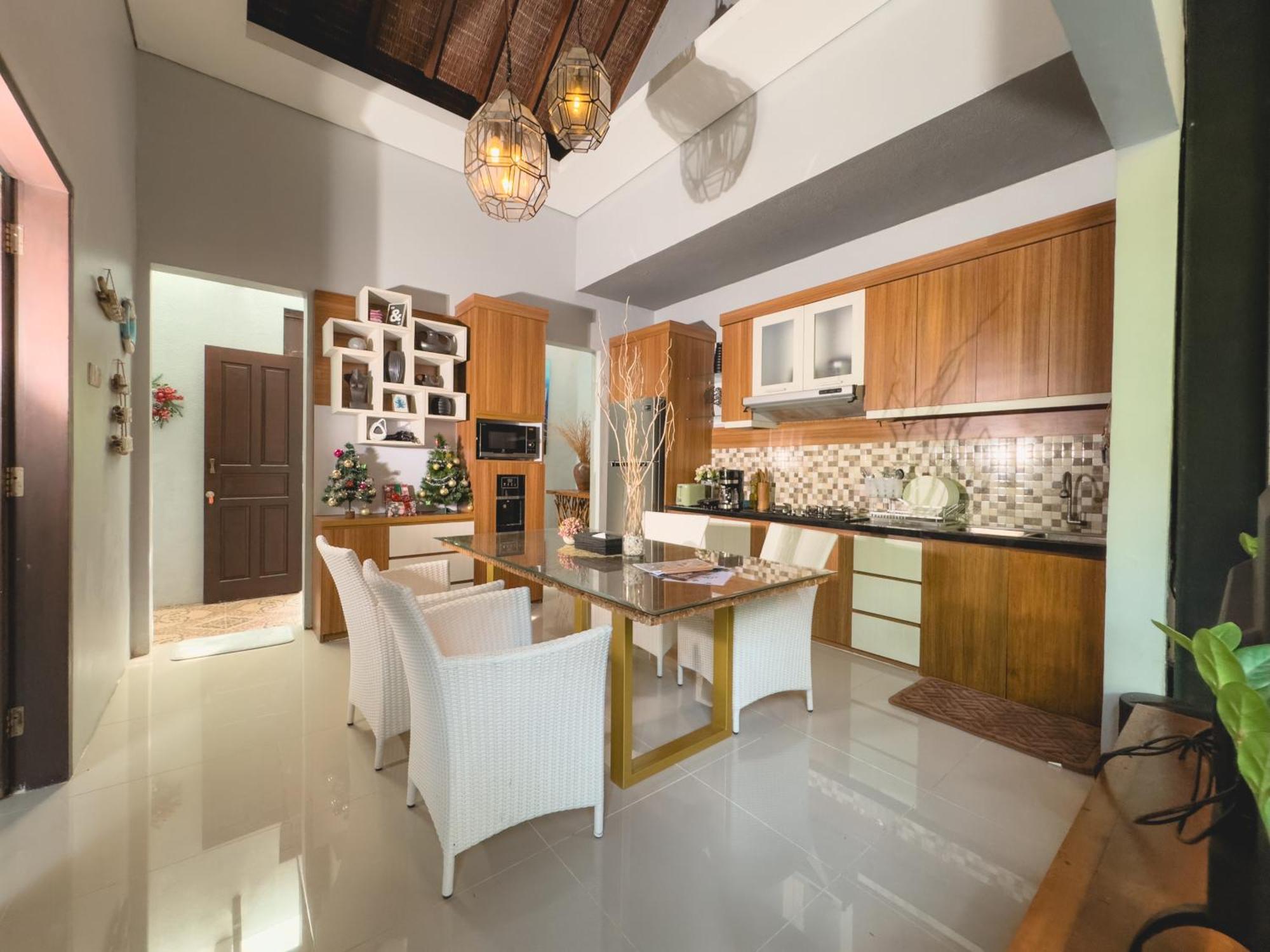 Villa Habibi Uluwatu Buitenkant foto