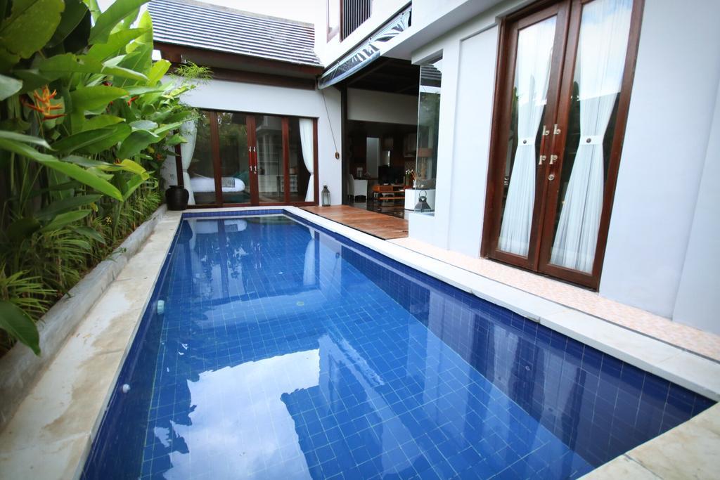 Villa Habibi Uluwatu Buitenkant foto