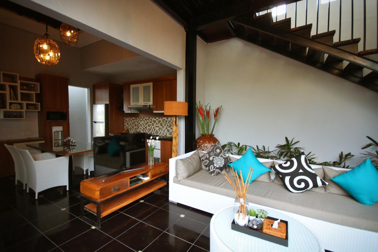 Villa Habibi Uluwatu Buitenkant foto